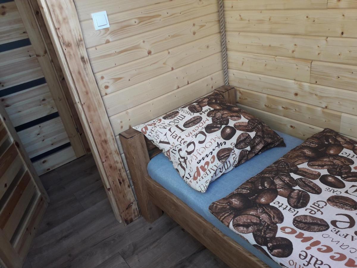 Jaśkowa Chata Bieszczady apartament z basenem Baligród Zewnętrze zdjęcie