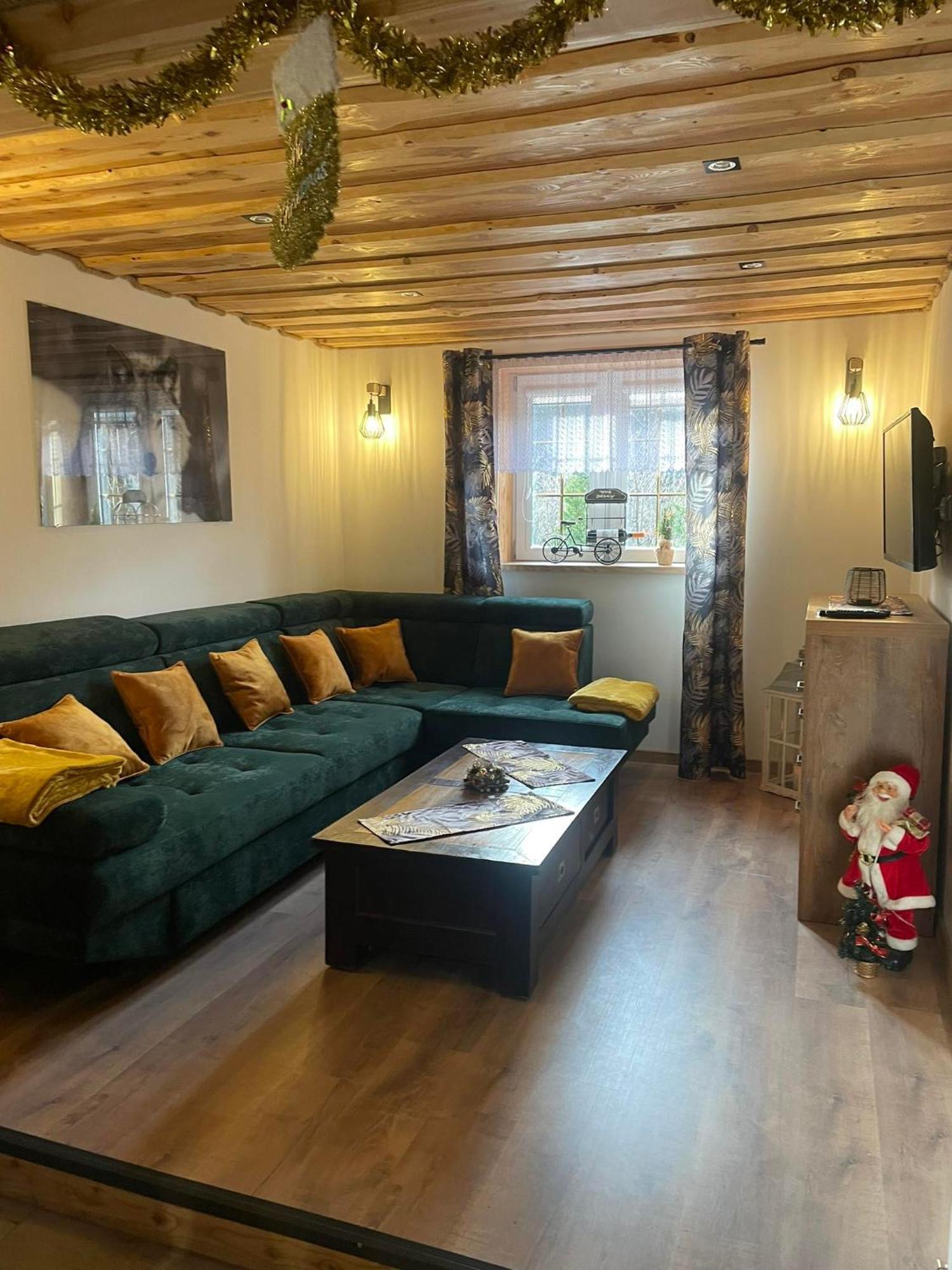 Jaśkowa Chata Bieszczady apartament z basenem Baligród Zewnętrze zdjęcie